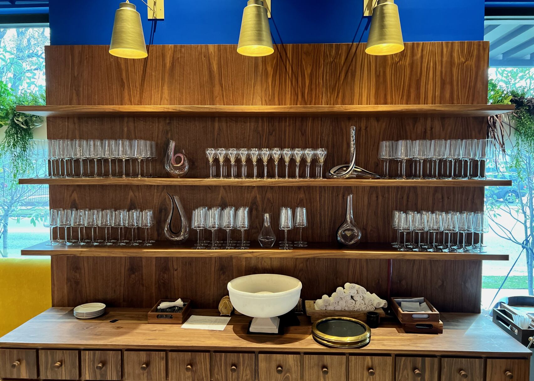 tana wine rack
